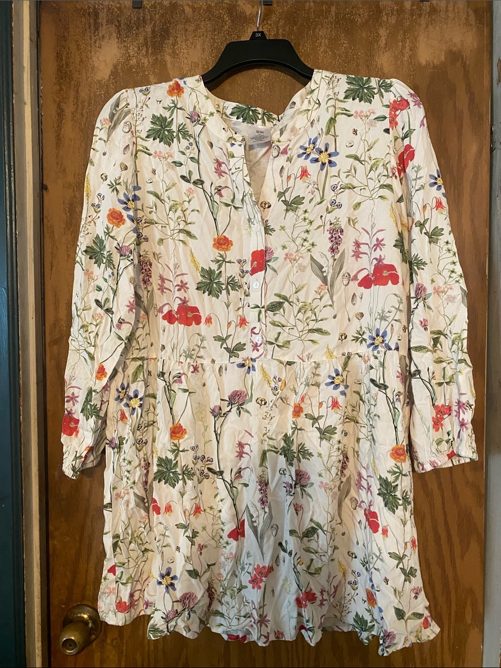 Amazon Floral Button-Front Cotton Blouse in Cream with Multicolor Floral Print